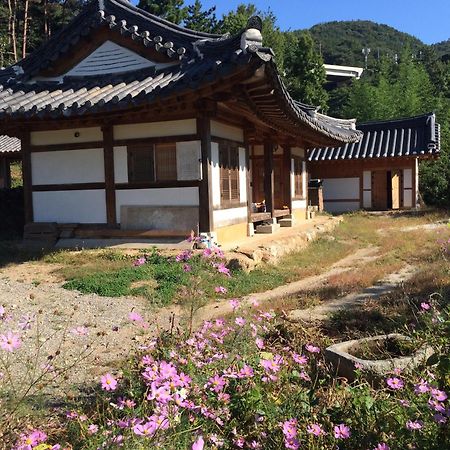 Отель Korean Traditional House - Chungnokdang Boseong Номер фото