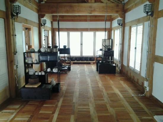 Отель Korean Traditional House - Chungnokdang Boseong Номер фото